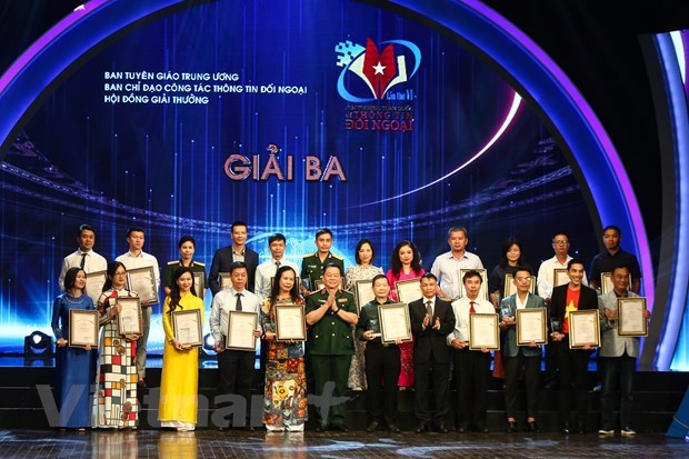 VietnamPlus affirms position with high prizes hinh anh 3