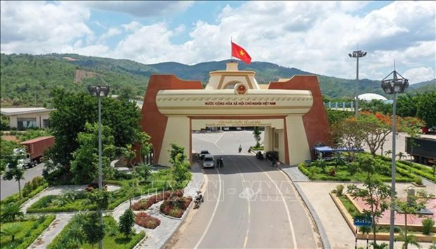 Quang Tri takes advantage of East-West Economic Corridor to boost economic cooperation hinh anh 2