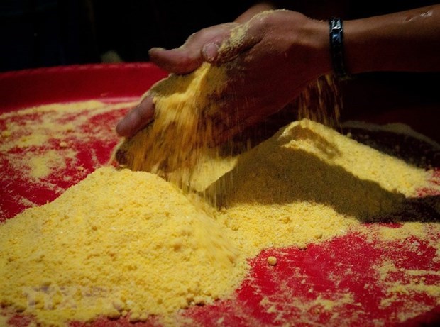Traditional corn flour food of Ha Giang’s Mong people hinh anh 1