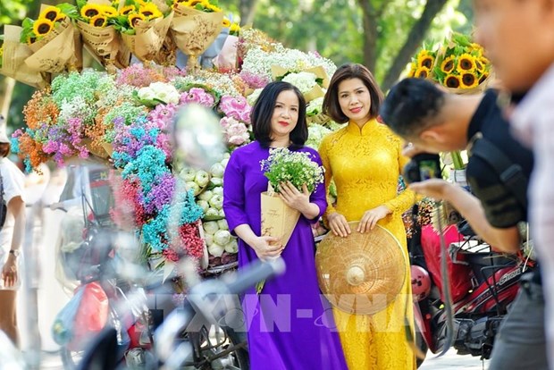 Hanoi takes measures to stimulate visitors’ spending hinh anh 1
