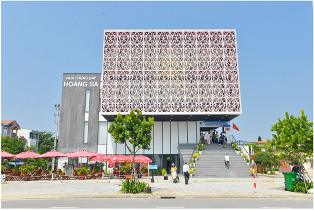Hoang Sa exhibition centre affirms national sovereignty hinh anh 1