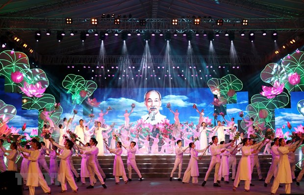 Special programme marks President Ho Chi Minh's 132nd birthday hinh anh 1