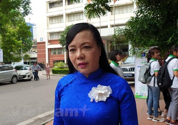 Grassroots health care network faces financial difficulties hinh anh 2