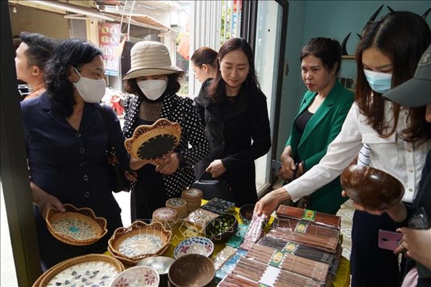 Hanoi promotes craft village tourism in Phu Xuyen district hinh anh 3