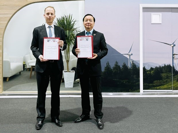 HSBC helps Vietnam realise net zero emissions targets hinh anh 1