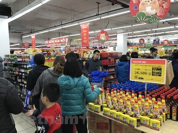 Ministry ensures goods supply, runs promotions for Tet holiday hinh anh 1
