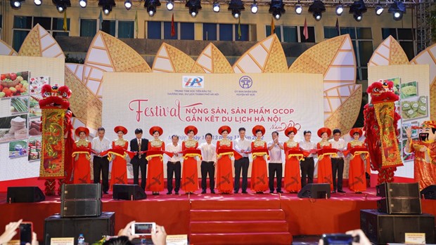 Hanoi launches festival on OCOP products associated with tourism hinh anh 1