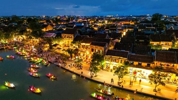 Top 10 friendliest destinations in Vietnam in 2024 announced hinh anh 2