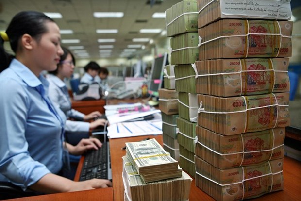 Reference exchange rate down 2 VND hinh anh 1