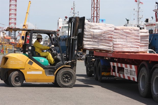 Vietnam hobbled by weak logistics sector hinh anh 1