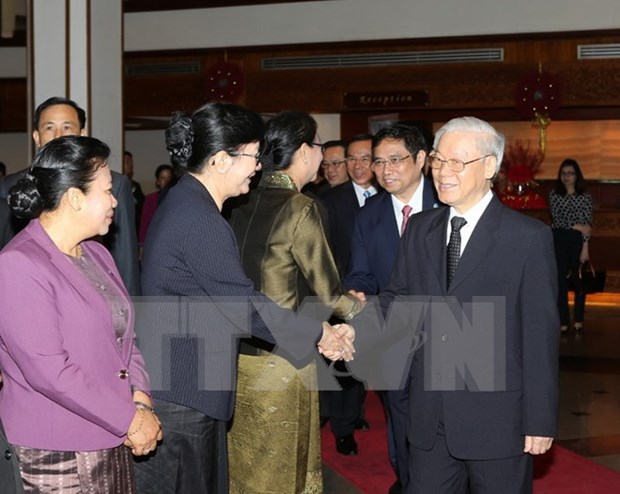 Party chief visits Bolikhamsai province, concluding Laos visit hinh anh 1