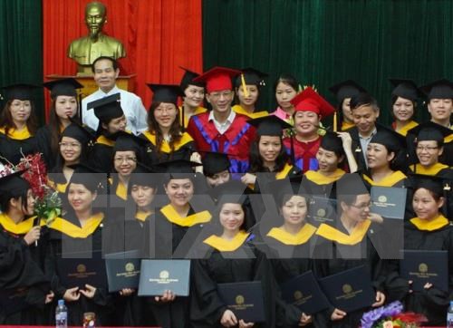 Vietnam – Japan University enrolls students in Japan hinh anh 1