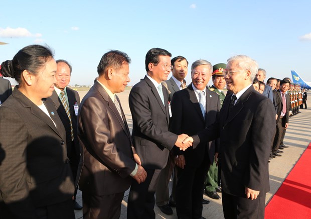 Party chief’s Laos visit a success: Lao official hinh anh 1