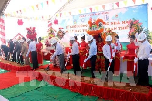 Binh Thuan starts building first waste treatment plant hinh anh 1