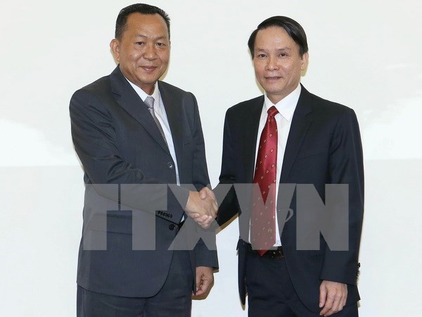 Vietnam, Laos news agencies agree on stronger coordination hinh anh 1