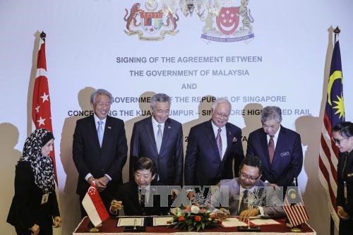 Malaysia, Singapore ink deal on high-speed railway hinh anh 1