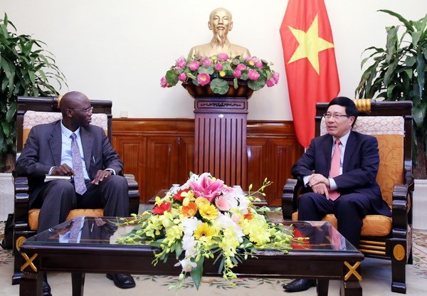 World Bank pledges continued support to Vietnam hinh anh 1