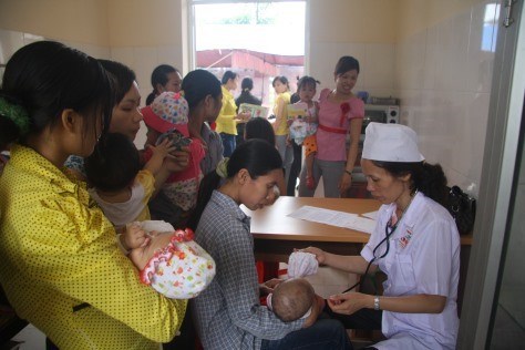 Hanoi: pre-natal care lowers maternal mortality rate hinh anh 1