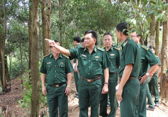 Exchange fosters Vietnam – Cambodia border ties hinh anh 1