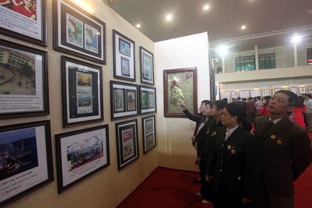 Marine sovereignty-themed exhibition comes to Bac Kan province hinh anh 1