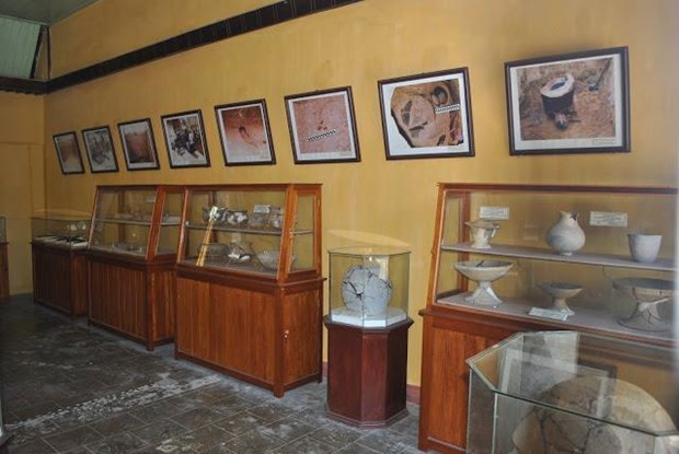 Binh Thuan resident donates 230 artifacts to Ninh Thuan Museum hinh anh 1