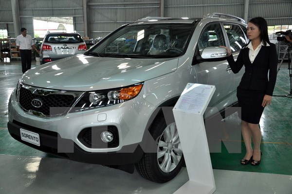 Vietnam’s auto sales reach 20-year record hinh anh 1