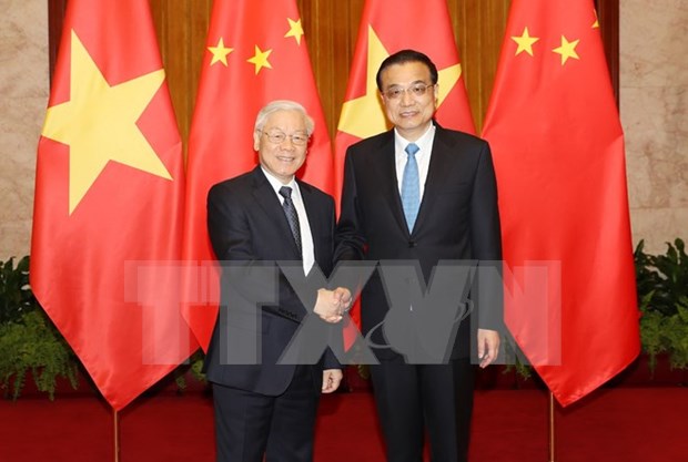 Chinese Premier wants to develop relations with Vietnam hinh anh 1