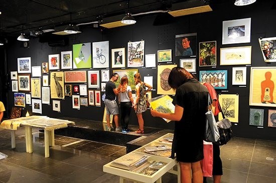 Domino Fair brings art closer to public hinh anh 1