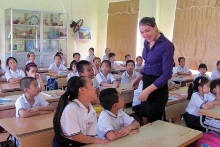 Khanh Hoa: Foreign teachers to teach English in primary schools hinh anh 1