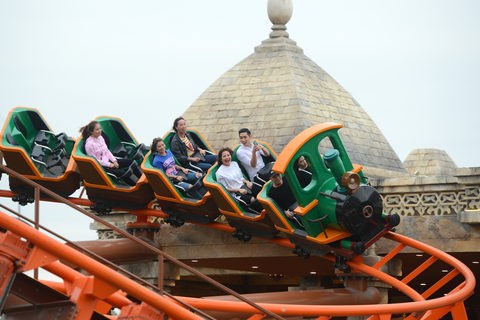 Huge theme park opens in Ha Long hinh anh 1