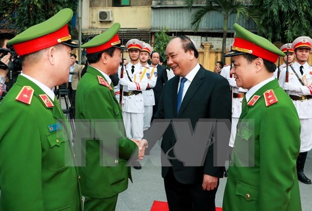 Mobile police told to bolster int’l cooperation to enhance combat capacity hinh anh 1