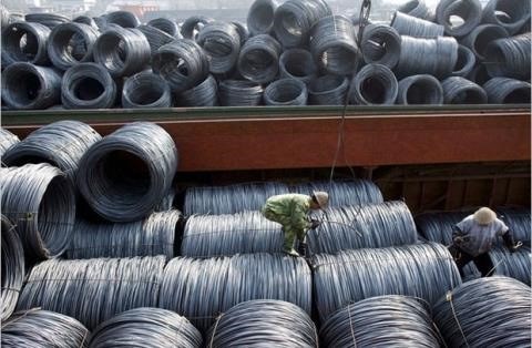 Vietnam faces strange steel shortage hinh anh 1