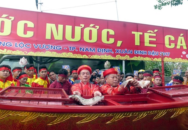 Tran Temple Festival honours ancient kings hinh anh 1