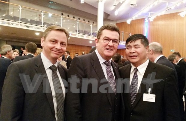 German firms eye Vietnamese market hinh anh 1