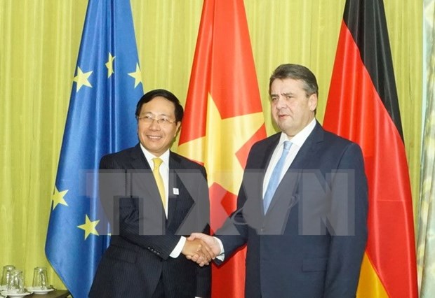 Foreign ministries work to propel Vietnam-Germany ties forward hinh anh 1