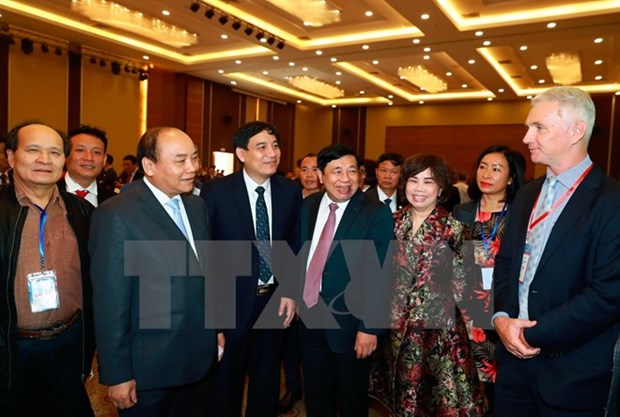 PM asks investors to devise long-term strategies in Nghe An hinh anh 1