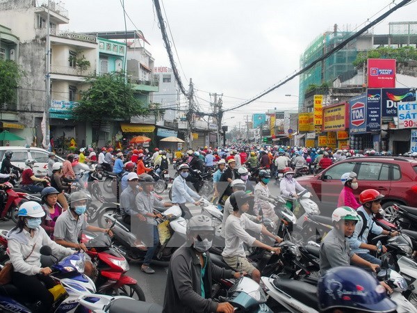 HCM City considers relocation of markets to ease traffic congestion hinh anh 1