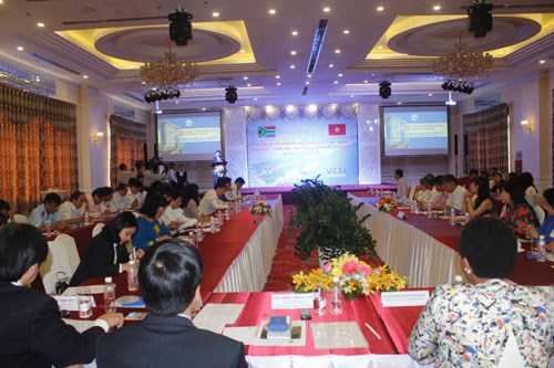 Vietnam, South Africa promote trade, tourism hinh anh 1