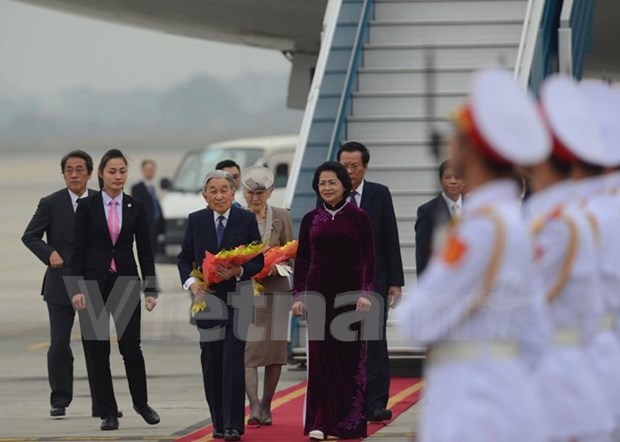 Japanese Emperor begins first-ever visit to Vietnam hinh anh 3