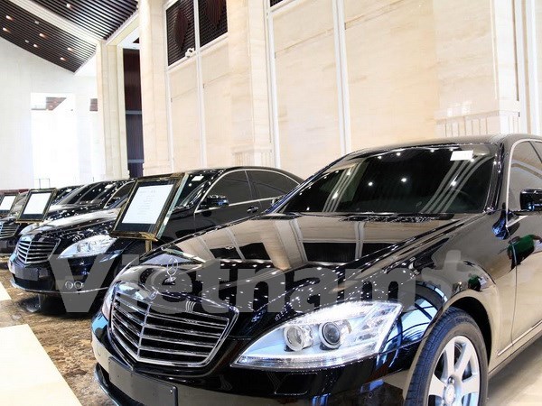 Lao leaders' luxury cars auctioned hinh anh 1