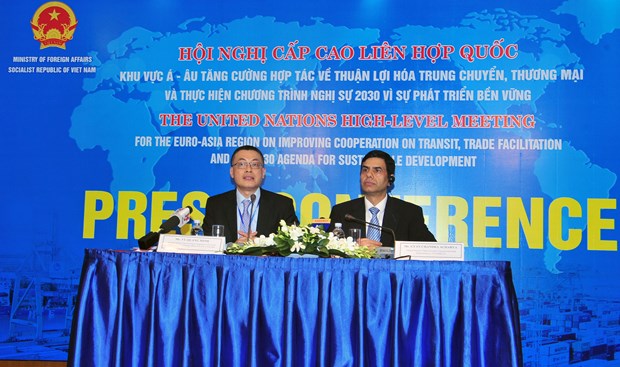 Vietnam contributes to UN high-level meeting on transit, trade facilitation hinh anh 1