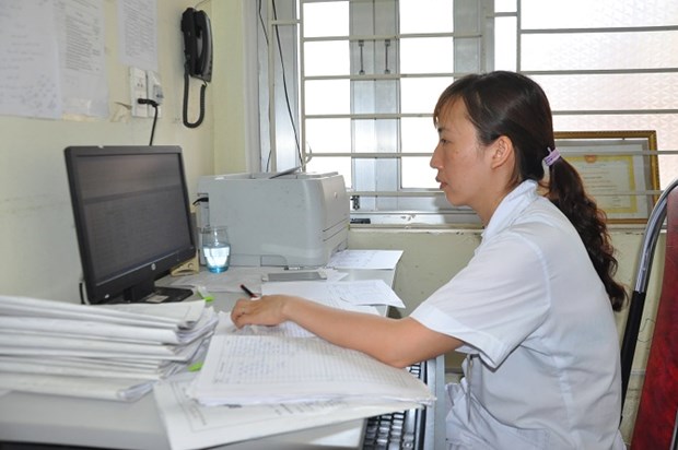 Ministry discusses integrated health service, insurance payment system hinh anh 1
