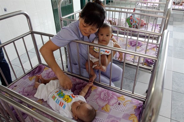 Surge in HCM City’s insured AIDS patients hinh anh 1