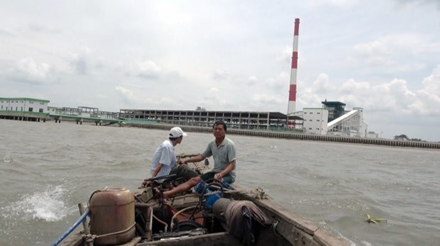 Paper factory pollution under scrutiny hinh anh 1