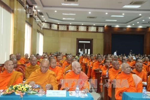 Tra Vinh: Khmer people enjoy traditional Chol Chnam Thmay hinh anh 1