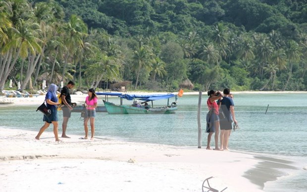 Kien Giang increasingly attractive to tourists hinh anh 1