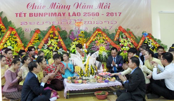 Lao students in Thai Nguyen celebrate traditional festival hinh anh 1