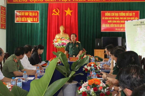 NA Vice Chairman inspects border security in Gia Lai hinh anh 1