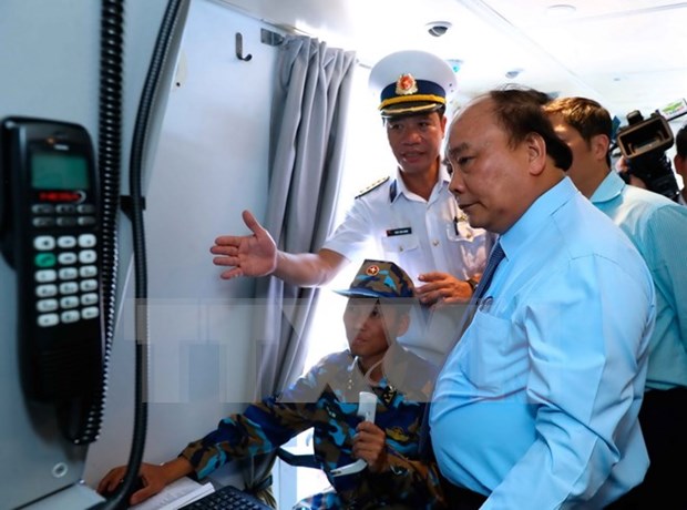 PM inspects combat readiness of Binh Thuan-based missile brigade hinh anh 1