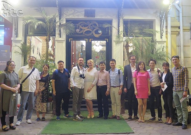 International bloggers promote Vietnam tourism hinh anh 1